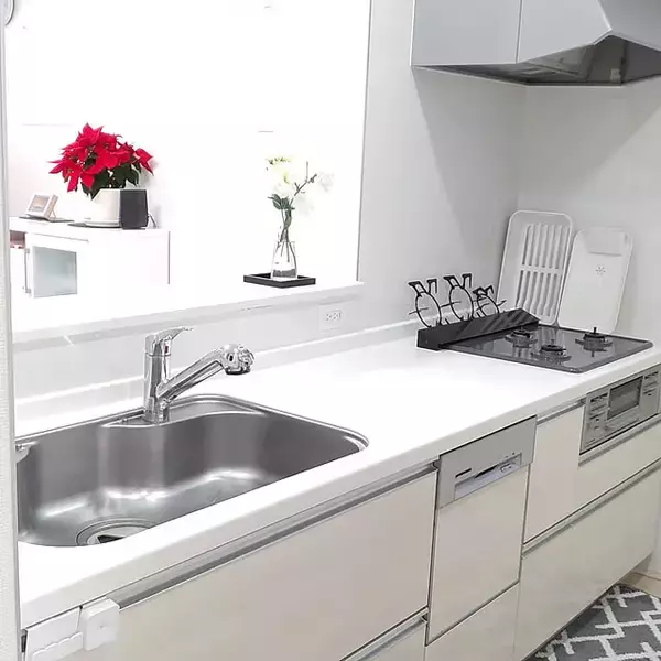 「目につくところだからピカピカにして気持ちよく♪キッチンの調理台＆カウンターの掃除テクニック」の画像