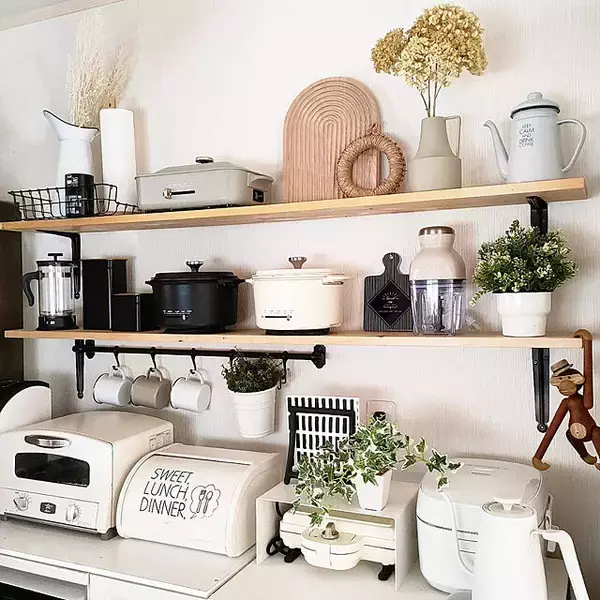 「世界に1つだけの愛すべき空間へ♡使いやすくてハイセンスなキッチンDIY」の画像