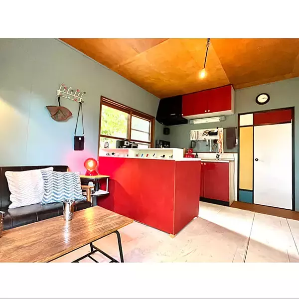 「世界に1つだけの愛すべき空間へ♡使いやすくてハイセンスなキッチンDIY」の画像