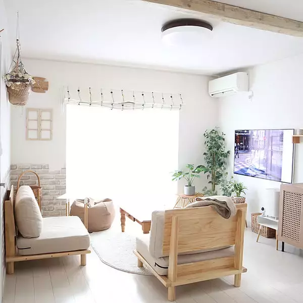 「3つのパターン別に学ぶ☆リビングのソファの置き方アイデア帖」の画像