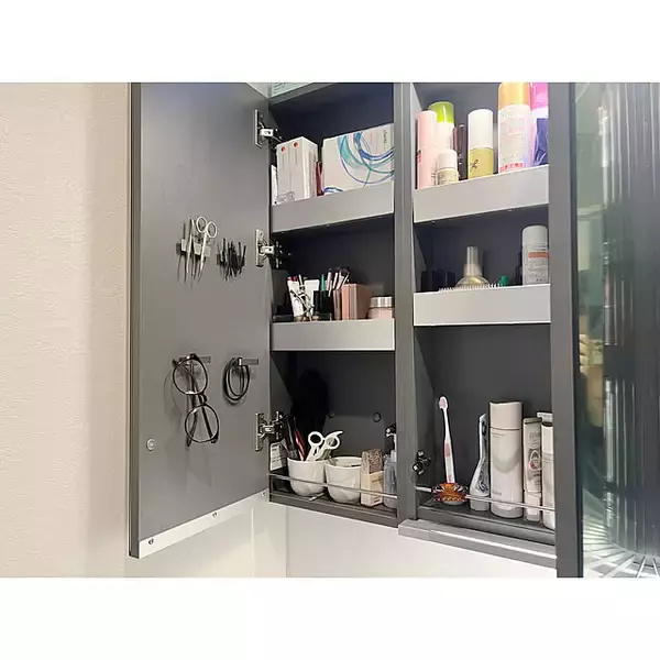 「洗面所の収納は100均アイテムで整えるのが吉！今すぐ使ってみたい整理アイテム10選」の画像