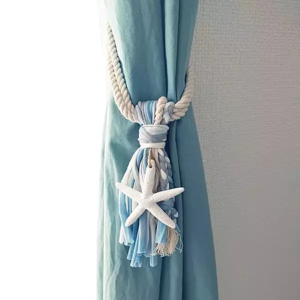 「窓辺をもっとお気に入りに♡自分好みに作るカーテンタッセルのDIYアイデア」の画像