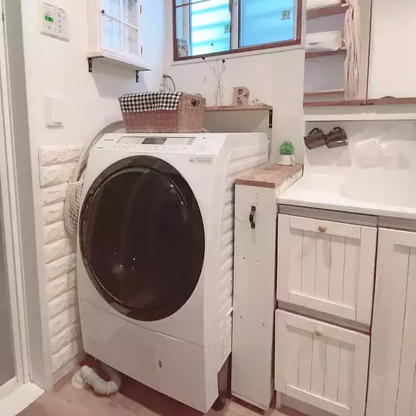 「家事効率のよい収納で生活の満足度を上げる！つくってよかった収納スペース10選」の画像