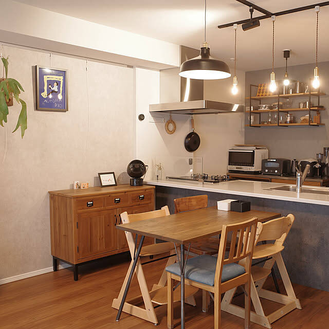 無骨で洗練された空間が演出できる☆インダストリアルインテリアのカタログ