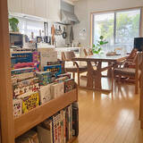 「読書好きさん必見の収納アイデア♪お部屋にも暮らしにもしっくりとなじむ本棚のコーディネート実例」の画像6