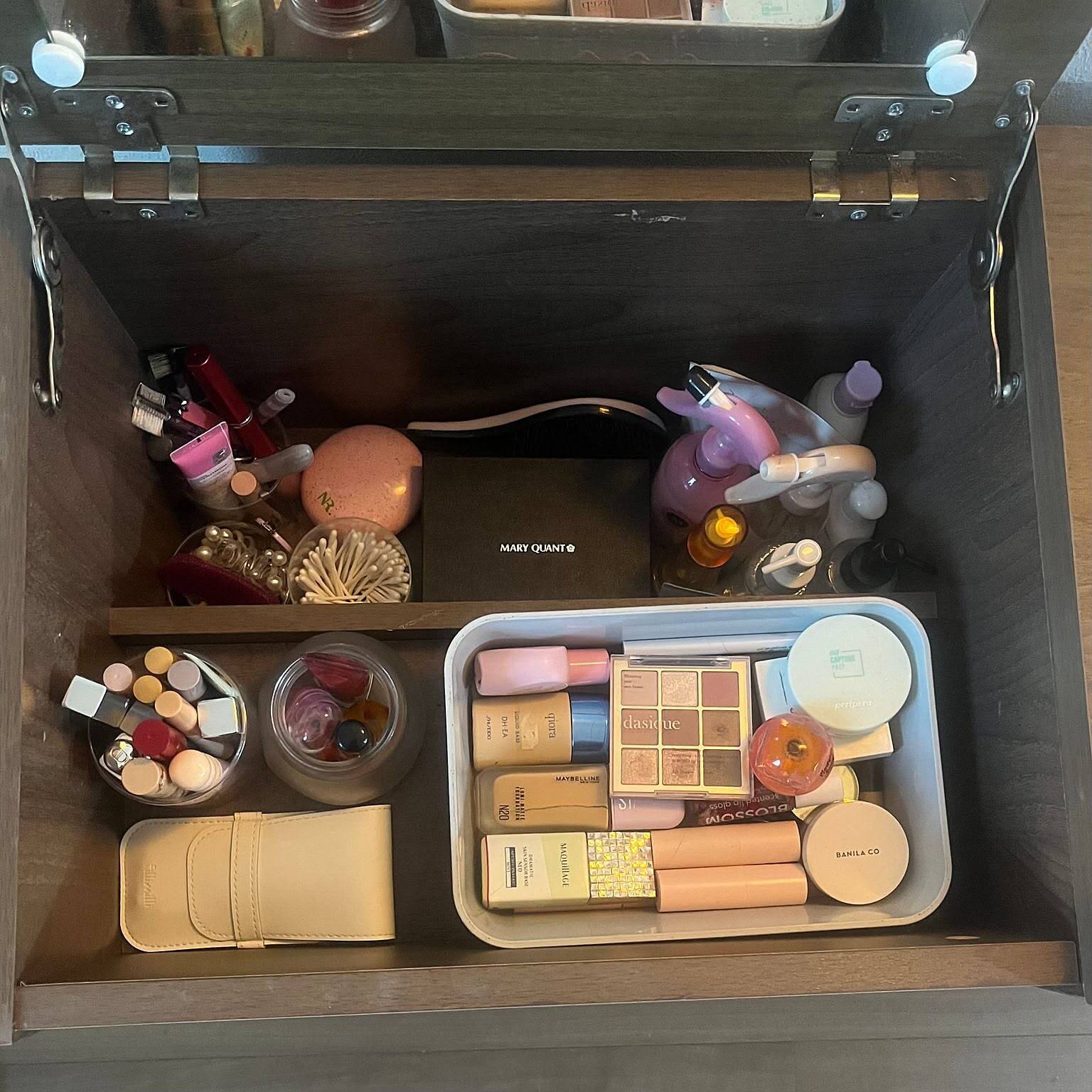 「毎日使う物は気楽に隠す♪生活感をすっきりオフする収納術」 by Misakiさん