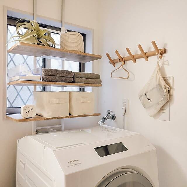 スペースの悩みをスッキリ解決！洗濯機上が便利になる収納アイデアと暮らしを整える実例集