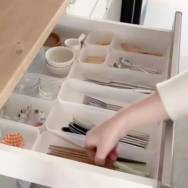 「シンプルで使いやすい！キッチンの整理整頓に役立つセリアの収納アイテム6選」の画像