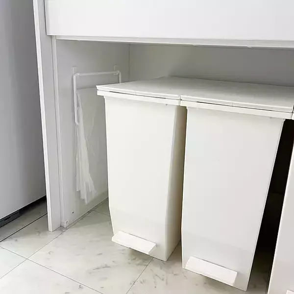 「シンプルで使いやすい！キッチンの整理整頓に役立つセリアの収納アイテム6選」の画像