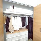 「ちょっとの工夫でクローゼットもスッキリ快適に♪服を持ちすぎないコツ10選」の画像4