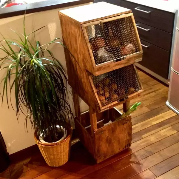 「快適キッチンはDIYで実現する～キッチンラック～」の画像