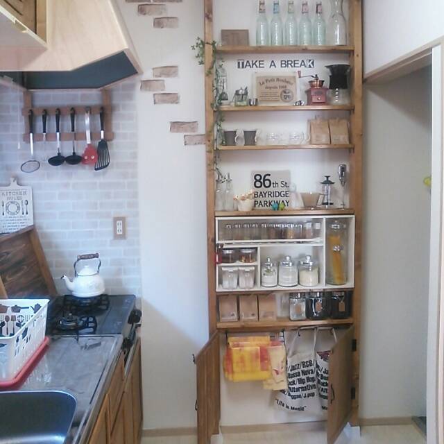 快適キッチンはDIYで実現する～キッチンラック～