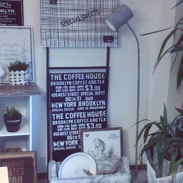 欲しいものがきっと見つかる♪ニトリのフロアランプ