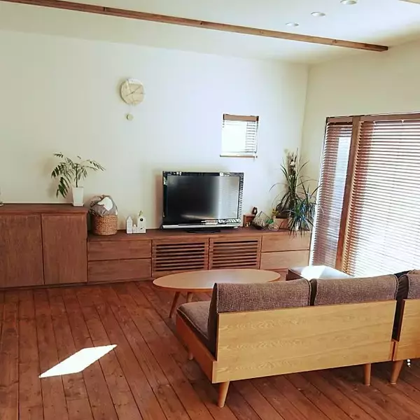 「お部屋をすっきり♪ニトリのブラインドで模様替え」の画像