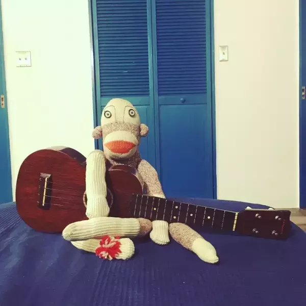 「音楽は、一生の趣味！楽器をインテリアに活用しよう」の画像