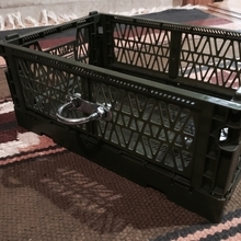 付けただけ！収納ボックスの男前度を上げる固定金具活用術 by tomoさん ［連載：○○しただけインテリア］