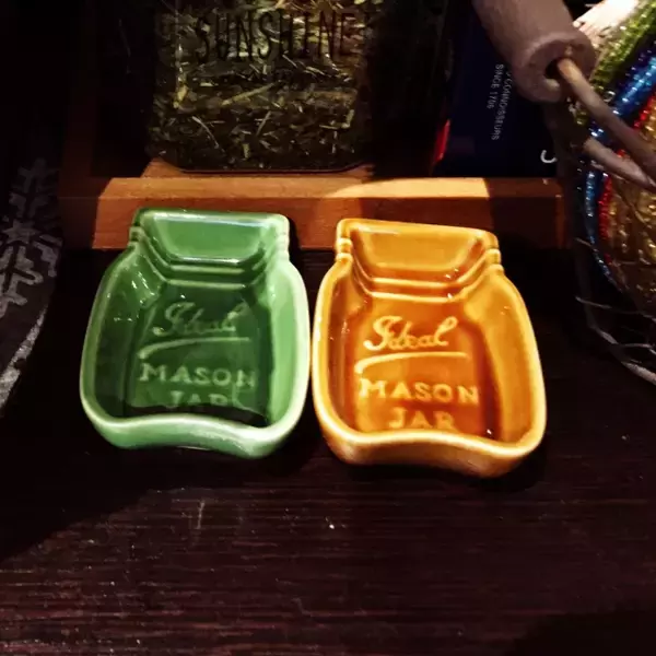 「100円に見えない！100均で手に入る陶器系雑貨たち」の画像