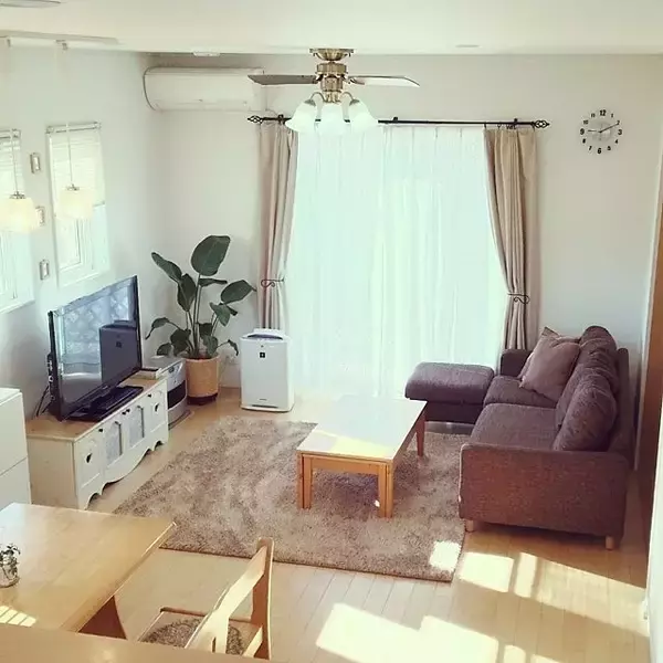 「見やすさにこだわるならコレ！ニトリ・無印良品の時計」の画像