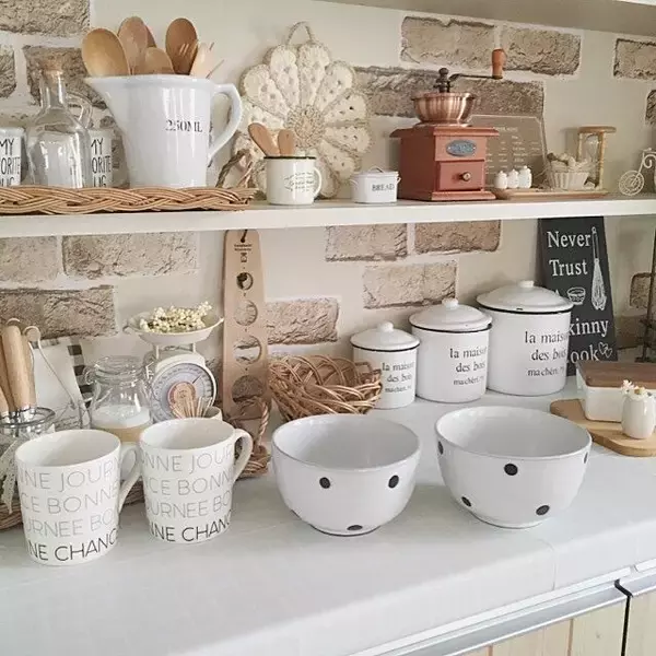 「元気な朝に♪テーブルコーディネートに使える100均食器」の画像