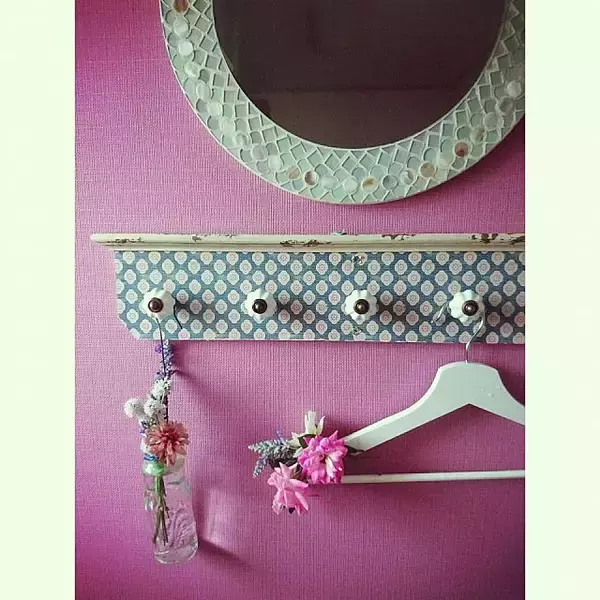 「シンプル&モダンな北欧家具IKEAの人気のハンガーラック」の画像