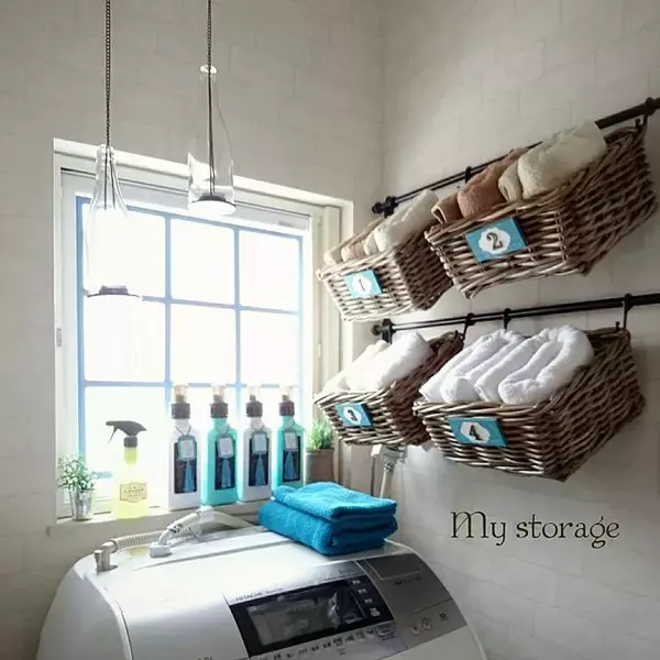 「憧れの海外風の格子窓をつけてみませんか？リメイク&DIY」の画像