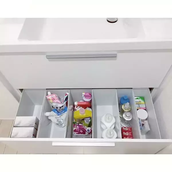 「簡単スッキリ！バスルーム収納にはファイルボックス！」の画像