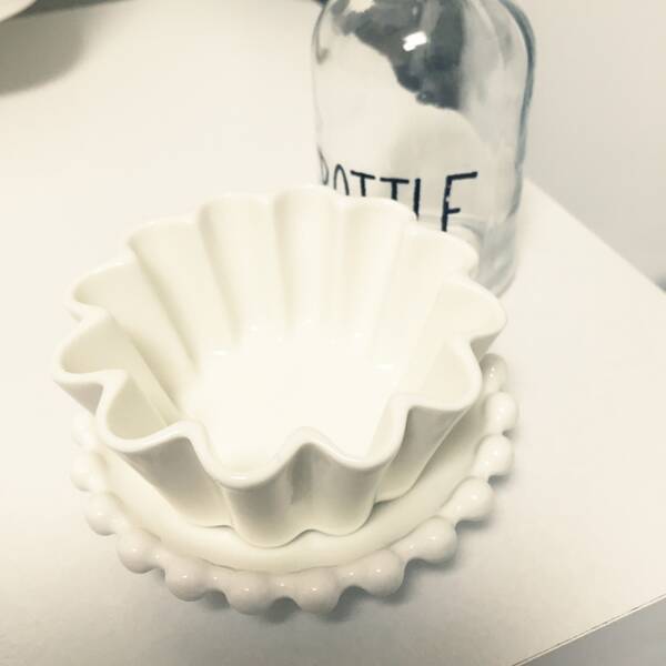 集めたくなるセリアの陶器 形いろいろ ミニボウルや小皿 17年9月8日 エキサイトニュース