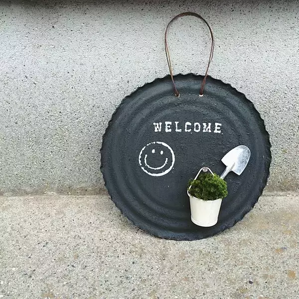 「インテリアが一気にあか抜ける！リメ缶＆リメ瓶実例集」の画像