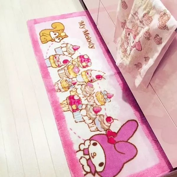 「人気にはワケがある！しまむら・ニトリのキッチンマット」の画像