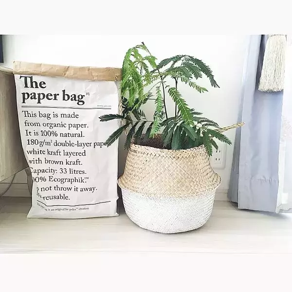 「海外インテリアのよう！IKEAのシーグラスバスケット活用法」の画像