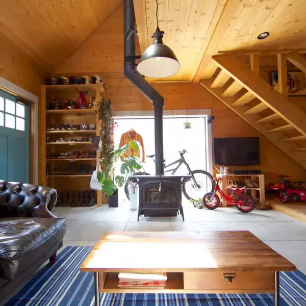 自然素材が落ち着く♡ログハウスで叶える夢のスローライフ