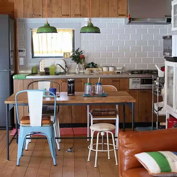 「自然素材が落ち着く♡ログハウスで叶える夢のスローライフ」の画像