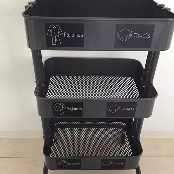 「省スペースで大容量♪IKEAのワゴンで洗面所を快適に」の画像