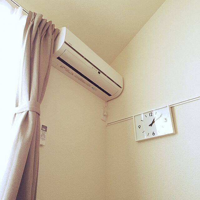 物語の一場面みたい！無印良品の公園の時計と駅の時計