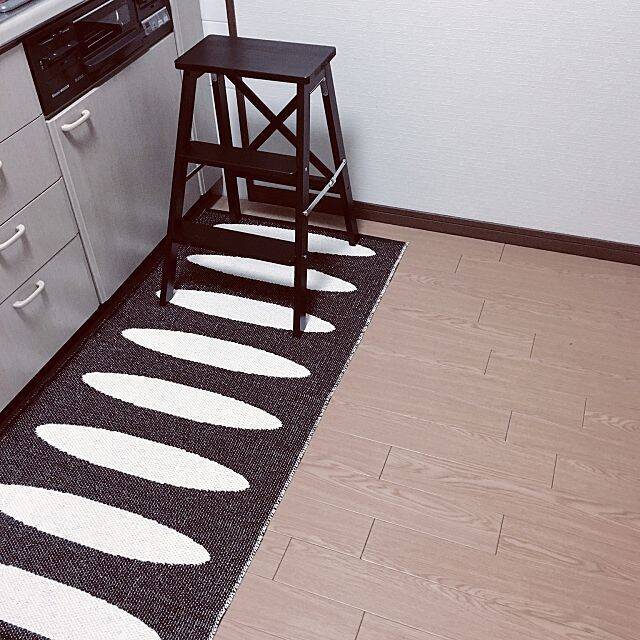 こんな使い方があった！IKEAのステップスツール　BEKVÄM