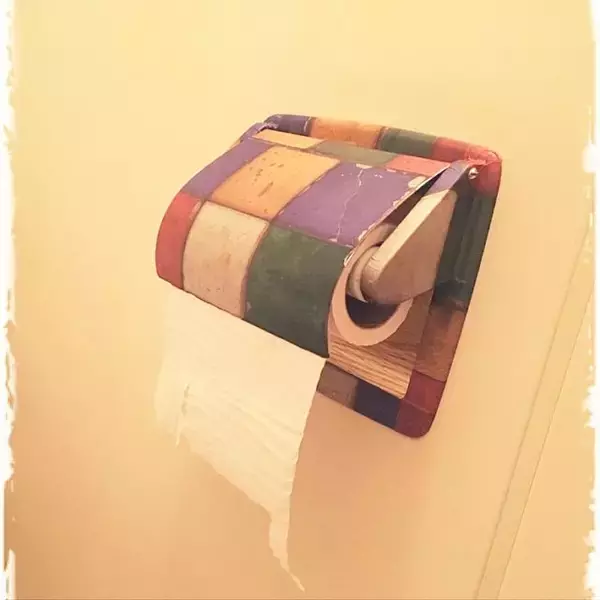 「ここにもこだわる！トイレットペーパーホルダーリメイク術」の画像