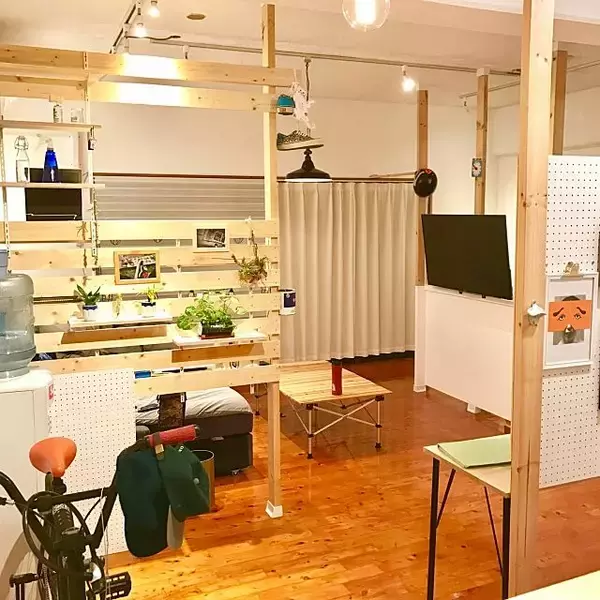 「DIYの基本！ディアウォールの活用アイディアが進化してる」の画像