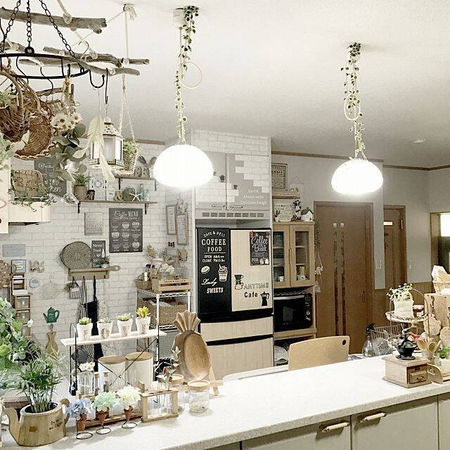 グリーンで癒しの空間に グリーン カフェ風キッチン 17年11月21日 エキサイトニュース 2 3 グリーンで癒しの空間に グリーン カフェ風キッチン 17年11月21日 エキサイトニュース 2 3