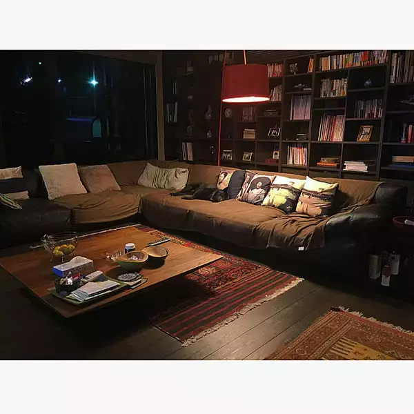 「この眺めは日本じゃない！海外のようなハイセンスリビング」の画像