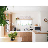 「素朴ながらもシック。大人のナチュラルモダンなキッチン」の画像7