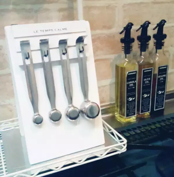 「「ネジ止めすぐ完成♪飾れる！使える！計量スプーン収納フック」 by heart.emiemi57.whiteさん」の画像
