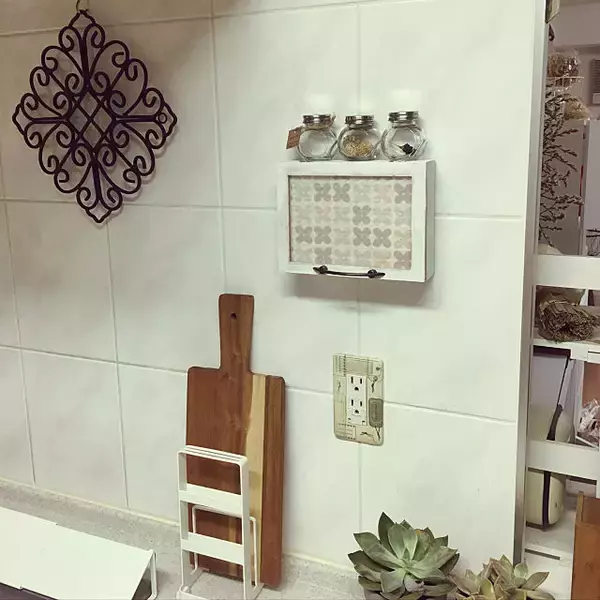 「「簡単リメイク♪雑貨屋ディスプレイ風、給湯スイッチカバー」 by haru._.hanaさん」の画像