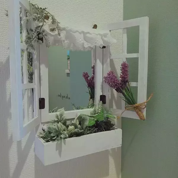 「フォトフレームの潜在力！簡単DIYでお部屋をセンスアップ」の画像