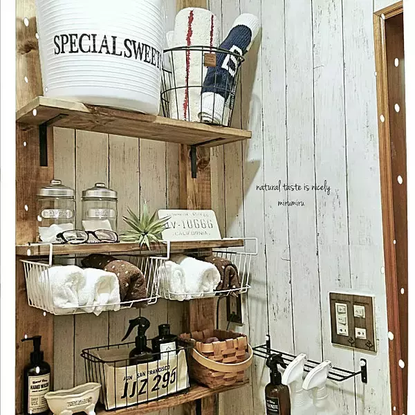 「どの素材もいい！ダイソーキャニスターの使いやすさを紹介」の画像