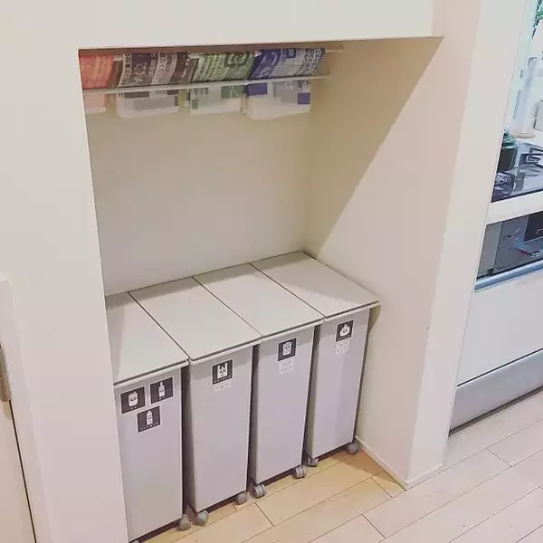 「すっきり使いやすくがモットー！ゴミ袋の整理収納術」の画像