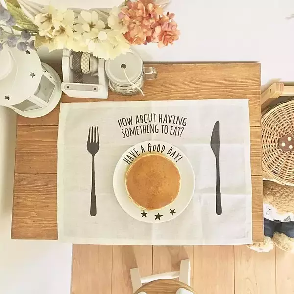 「華やかな食卓♡100均アイテムでテーブルコーディネート」の画像