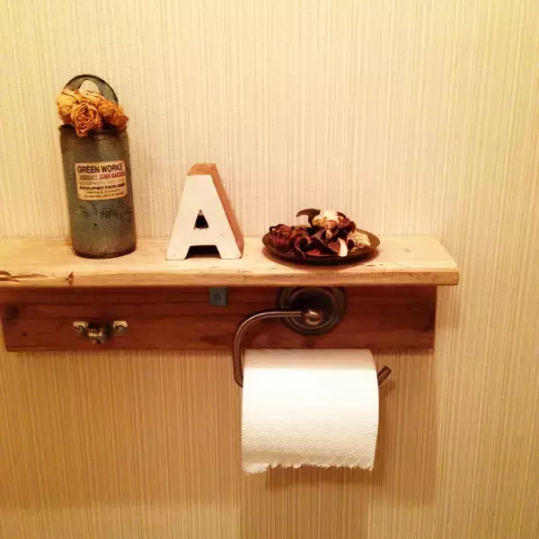 カフェの雰囲気に変身♪トイレットペーパーホルダーDIY