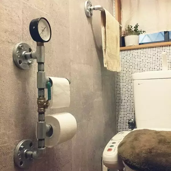 「カフェの雰囲気に変身♪トイレットペーパーホルダーDIY」の画像