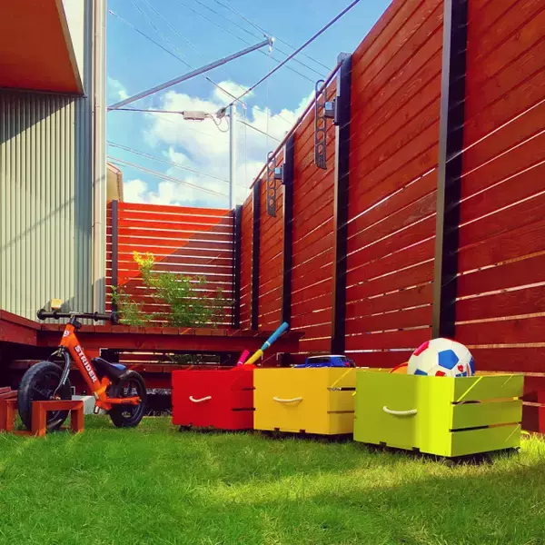 愛情と思いやりがギュッ♡キッズおもちゃ箱のDIYアイデア