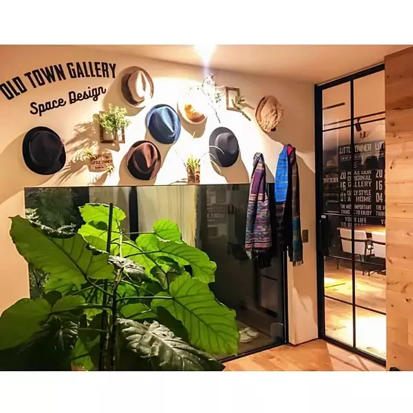 「美しいしまい方でファッションを楽しむ♡帽子収納見本集」の画像